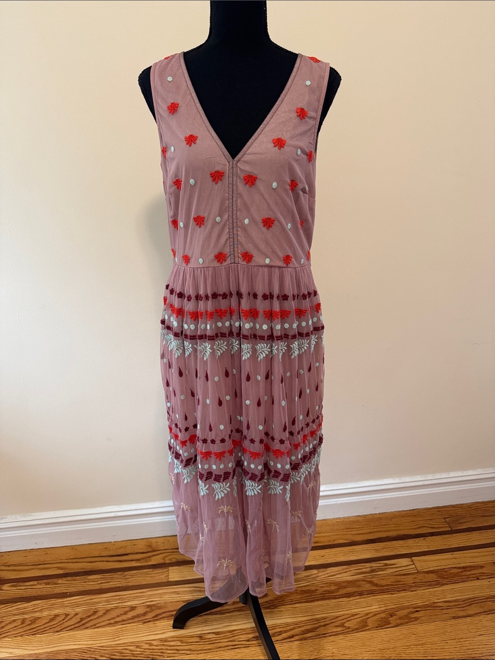 Sundance Mauve Midi Dress with Red & White Embroidery